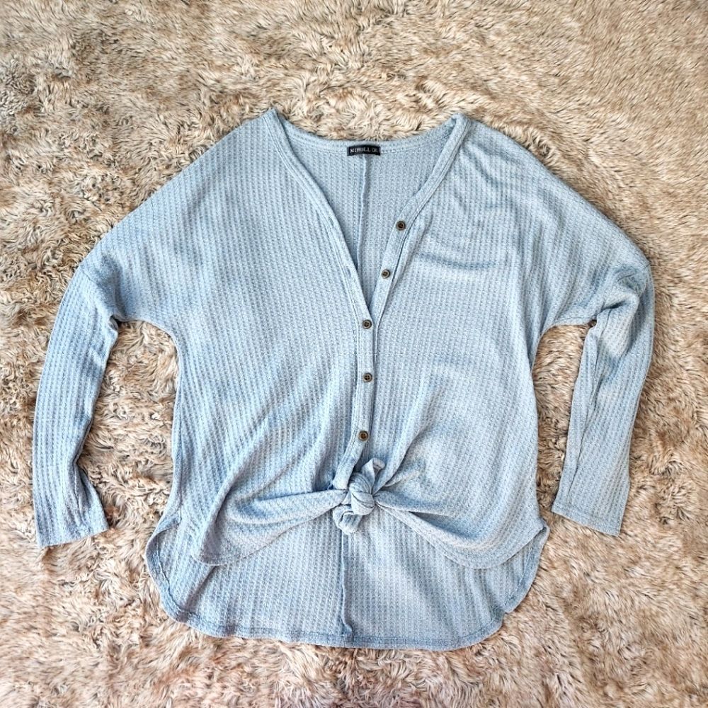 Miholl Waffle Knit Bat Wing Button Front Tie Hem Top Light Blue Women's Medium‎